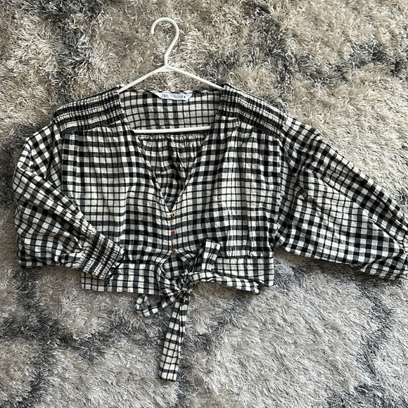 ZARA Cropped Gingham Top - Picture 3 of 6